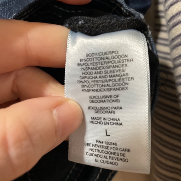 Junior Large Women Small Wallflower Authentic Denim Jean Jacket Hoodie - Picture 6 of 6